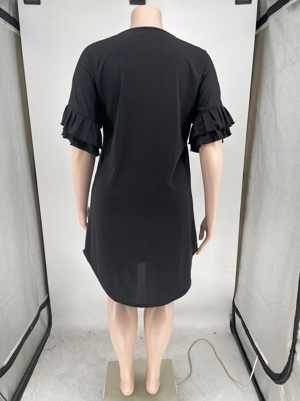 Sexy Plus Size Lip Print Ruffled Sleeve Knee Length Dress