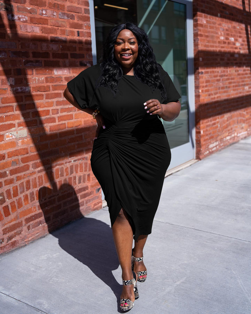 Sexy Plus Size Solid Ruched Short Sleeve Midi Dress