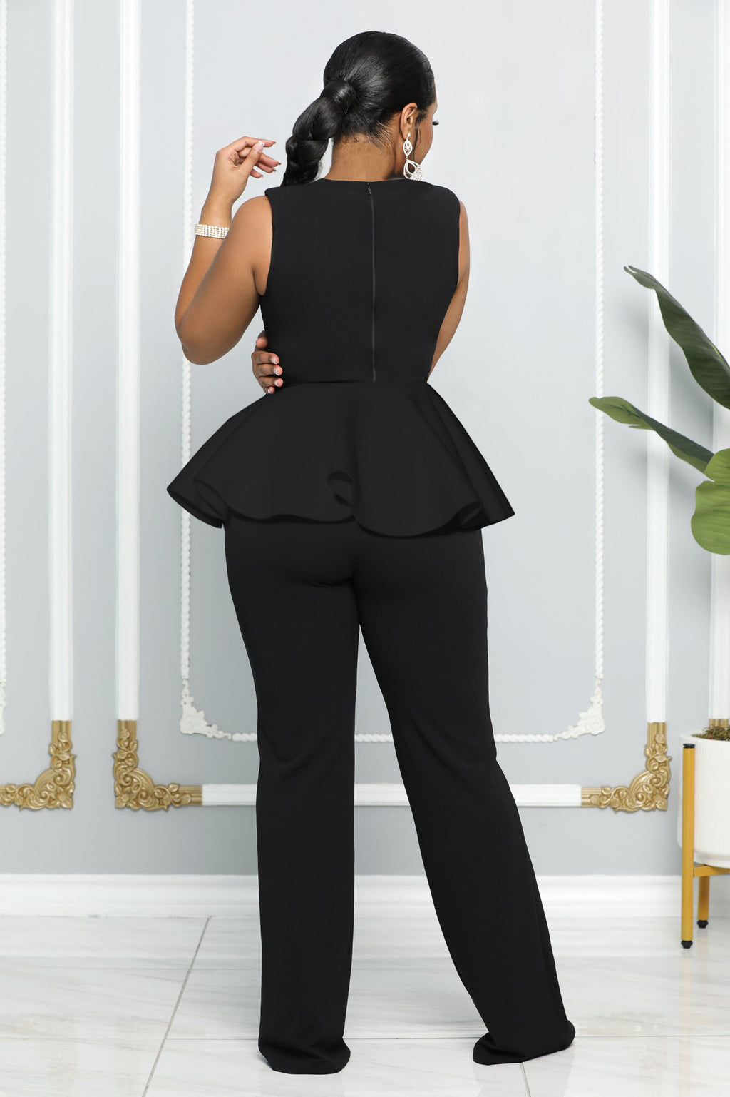 Sexy Solid Color Sleeveless Ruffles Jumpsuit