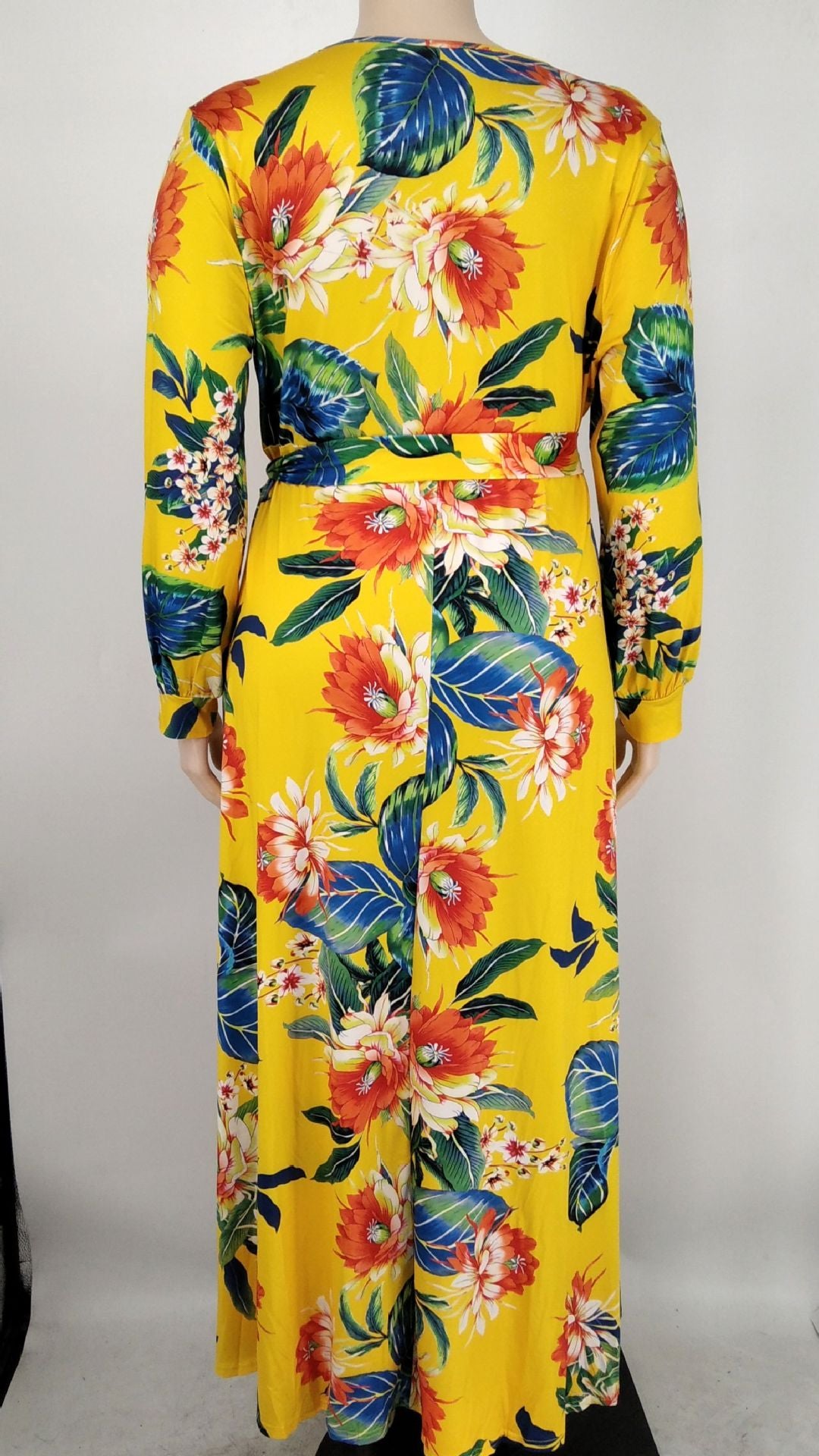 Sexy Plus Size Floral Print Long Sleeve V Neck Maxi Dress