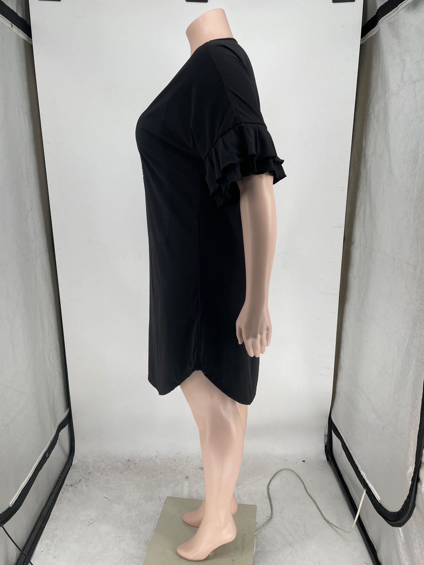 Sexy Plus Size Lip Print Ruffled Sleeve Knee Length Dress